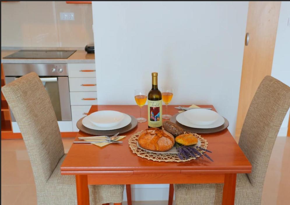 Apartman Nicol Ližnjan Exterior foto